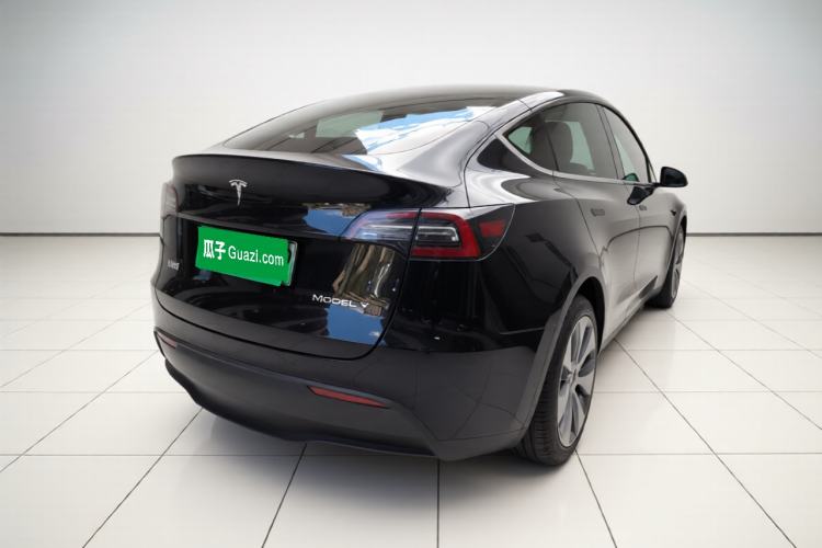 Used Tesla Model Y 2021 Standard Range Rear-Wheel Drive Version Rear Right 45 Deg