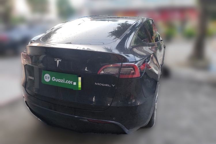 Used Tesla Model Y 2021 Long-Range All-Wheel-Drive Version Rear Right 45 Deg