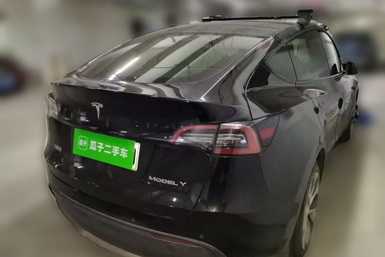 Used Tesla Model Y 2021 Long-Range All-Wheel-Drive Version 3D7 Rear Right 45 Deg