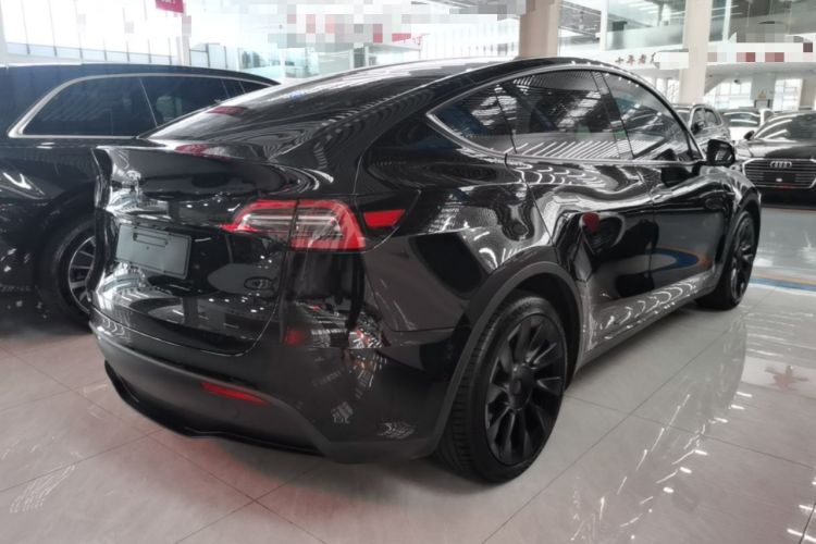 Used Tesla Model Y 2021 Standard Range Rear-Wheel Drive Version Rear Right 45 Deg