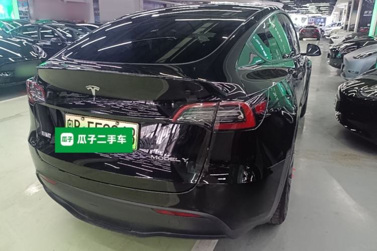 Used Tesla Model Y 2021 Standard Range Rear-Wheel Drive Version Rear Right 45 Deg