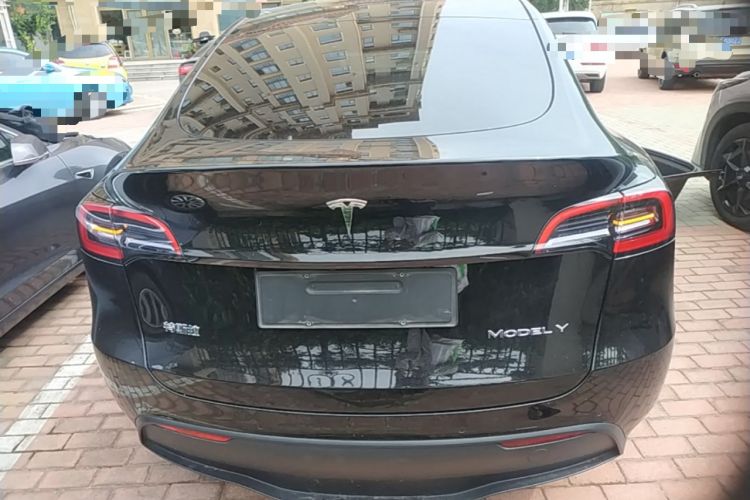 Used Tesla Model Y 2021 Long-Range All-Wheel-Drive Version Rear
