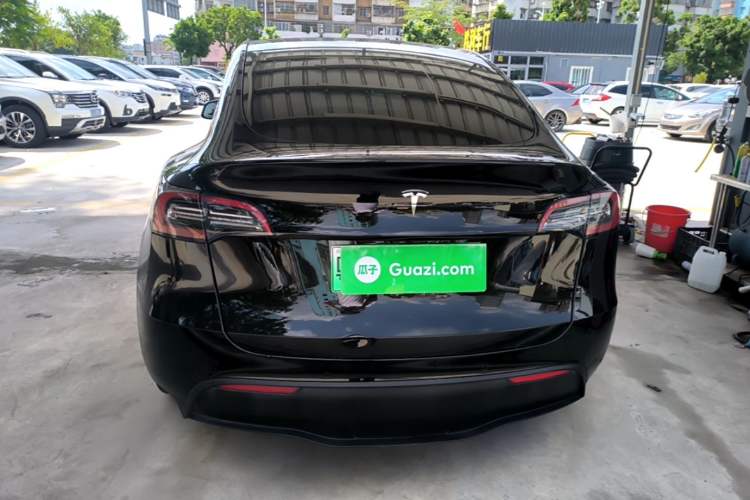 Used Tesla Model Y 2021 Long-Range All-Wheel-Drive Version Rear