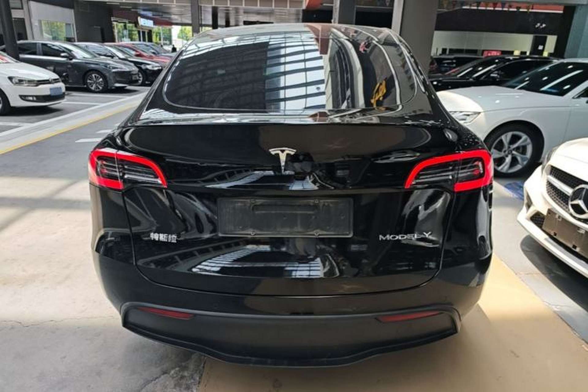 Used Tesla Model Y 2021 Standard Range Rear-Wheel Drive Version Rear