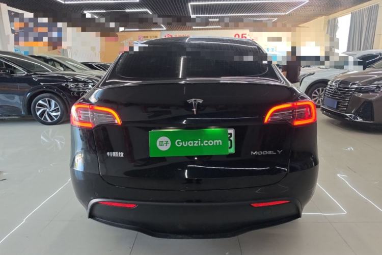 Used Tesla Model Y 2021 Long-Range All-Wheel-Drive Version Rear