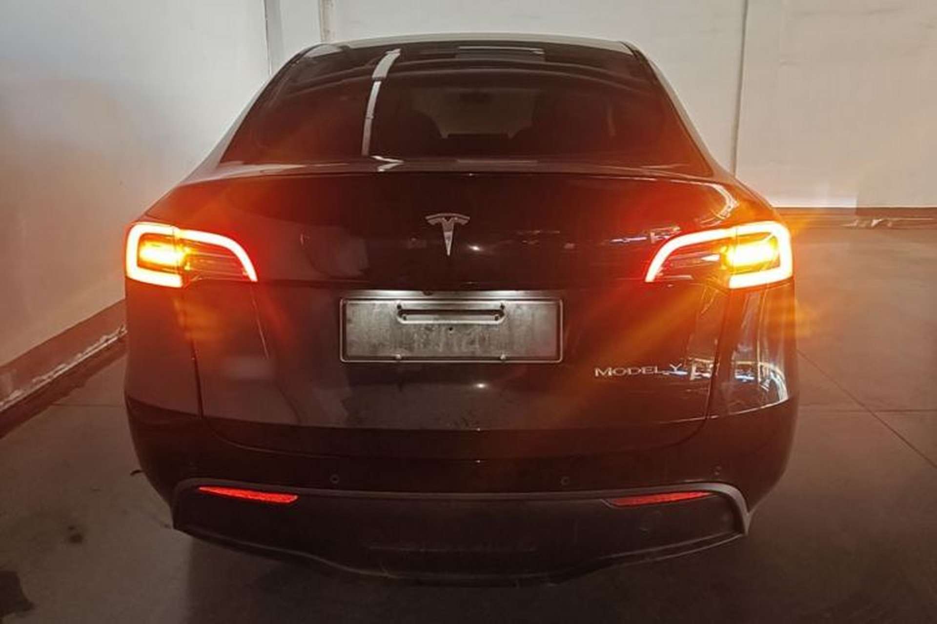 Used Tesla Model Y 2021 Standard Range Rear-Wheel Drive Version Rear