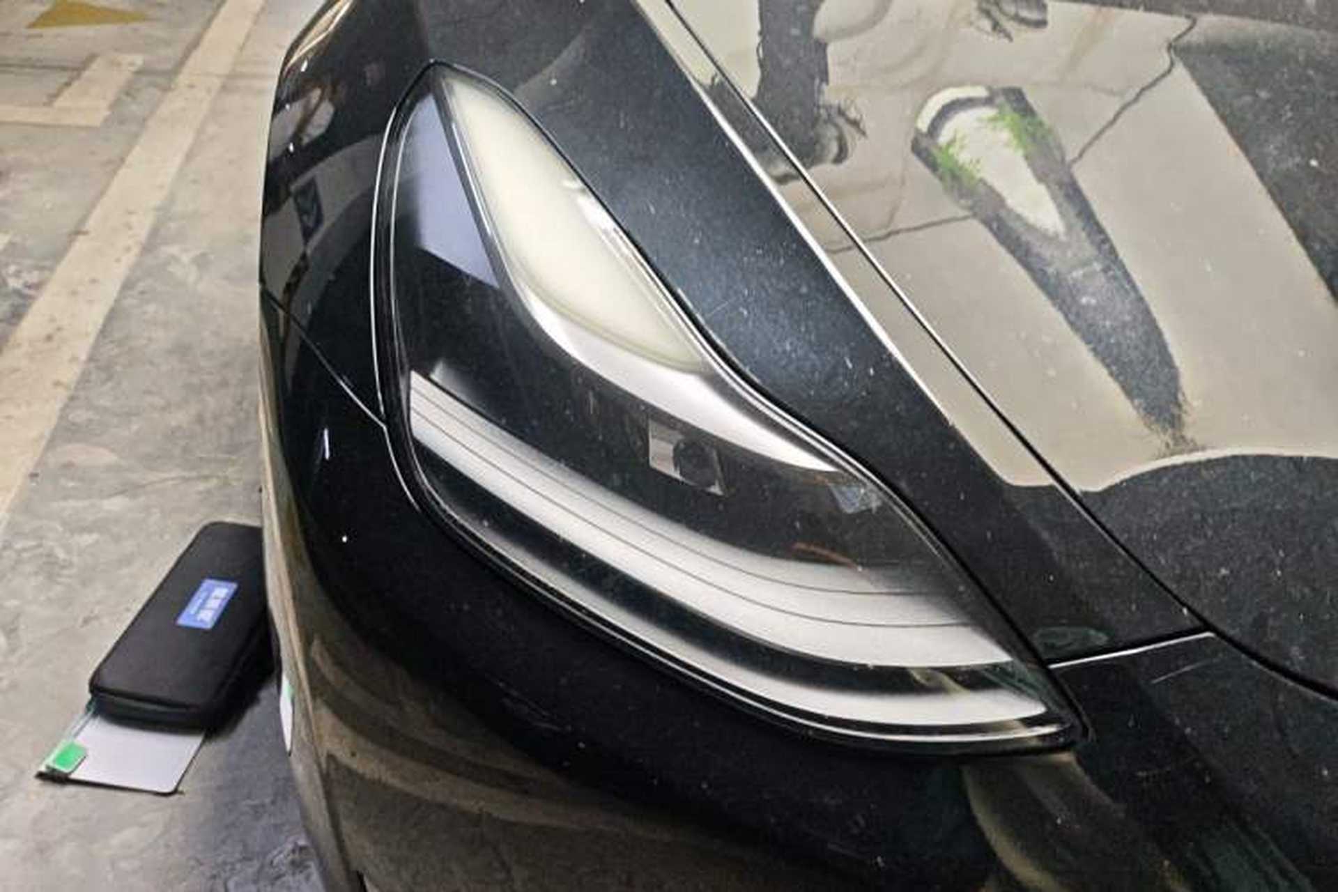 Used Tesla Model Y 2021 Long-Range All-Wheel-Drive Version 3D7 Right Front Headlight