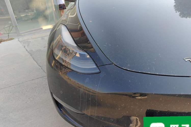 Used Tesla Model Y 2021 Standard Range Rear-Wheel Drive Version Right Front Headlight