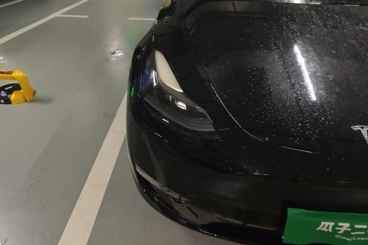 Used Tesla Model Y 2021 Long-Range All-Wheel-Drive Version Right Front Headlight