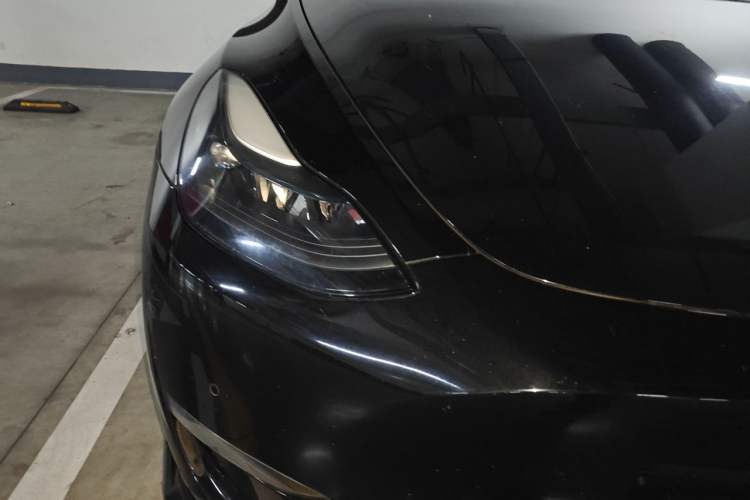 Used Tesla Model Y 2021 Standard Range Rear-Wheel Drive Version Right Front Headlight