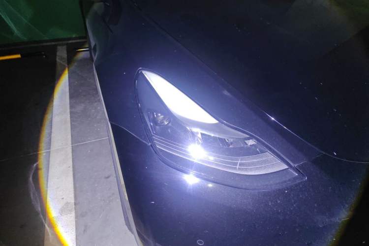 Used Tesla Model Y 2021 Long-Range All-Wheel-Drive Version 3D7 Right Front Headlight