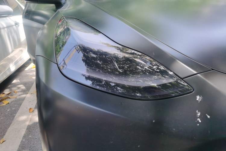 Used Tesla Model Y 2021 Long-Range All-Wheel-Drive Version 3D7 Right Front Headlight