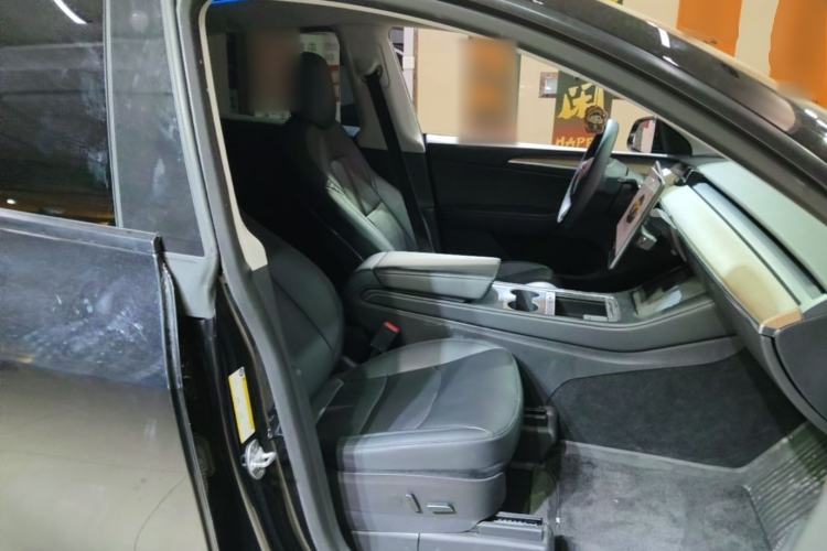 Used Tesla Model Y 2021 Performance High-Performance All-Wheel-Drive Version Right Front Seat