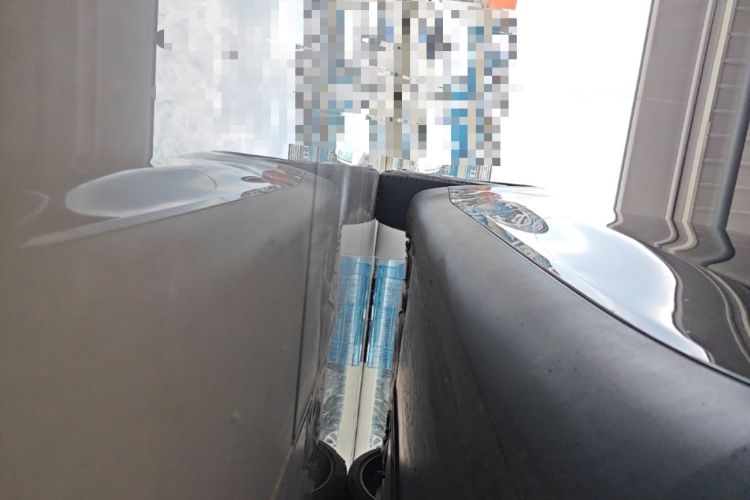Used Tesla Model Y 2021 Standard Range Rear-Wheel Drive Version Right Side Sill
