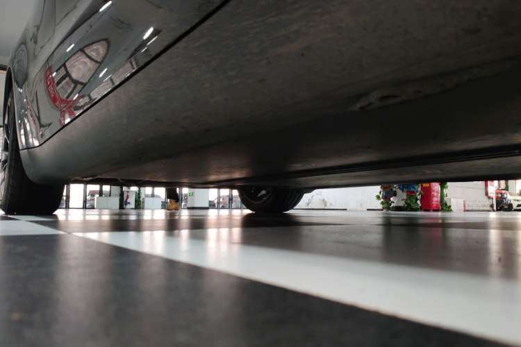 Used Tesla Model Y 2021 Standard Range Rear-Wheel Drive Version Right Side Sill