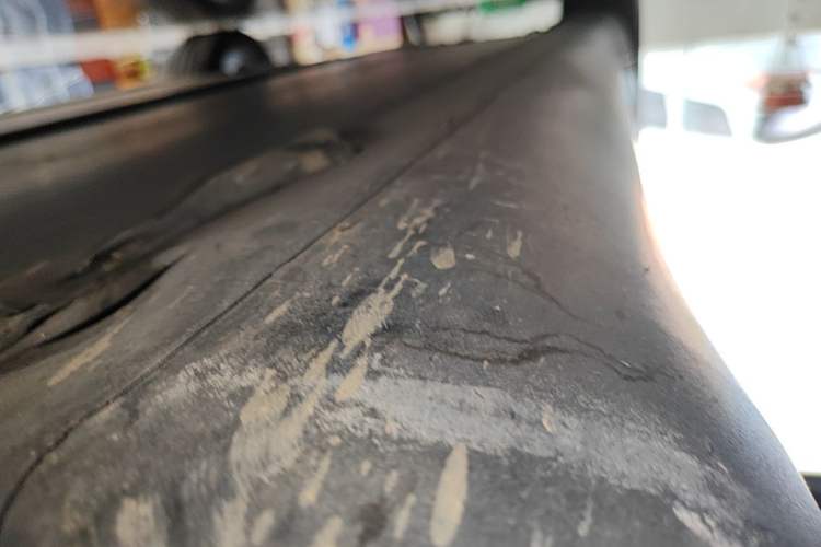 Used Tesla Model Y 2021 Standard Range Rear-Wheel Drive Version Right Side Sill