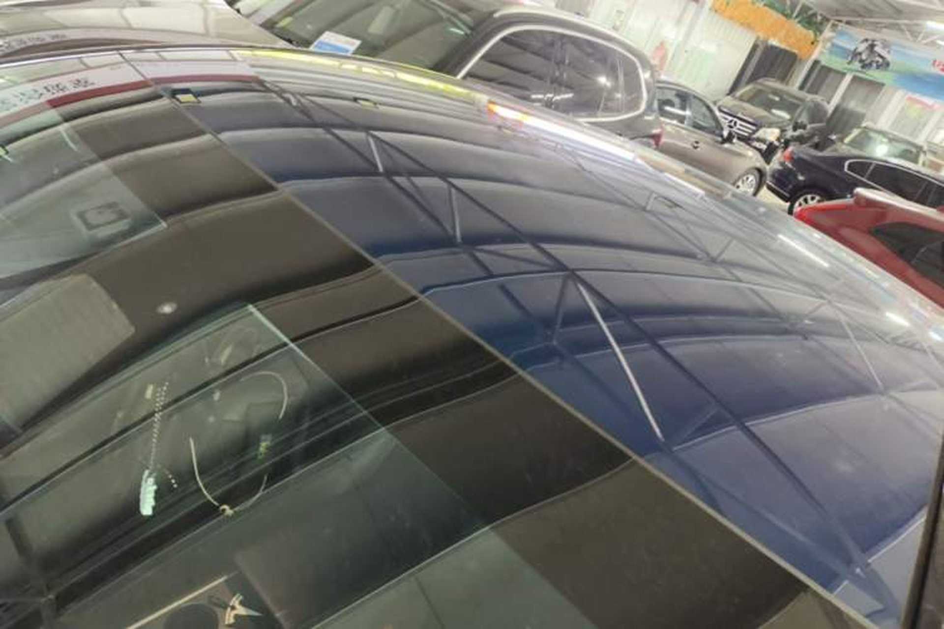 Used Tesla Model Y 2021 Standard Range Rear-Wheel Drive Version Roof
