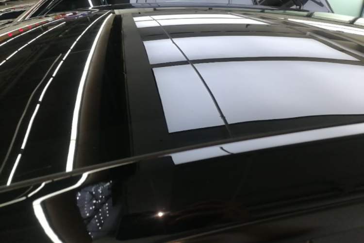 Used Tesla Model Y 2021 Long-Range All-Wheel-Drive Version 3D7 Roof