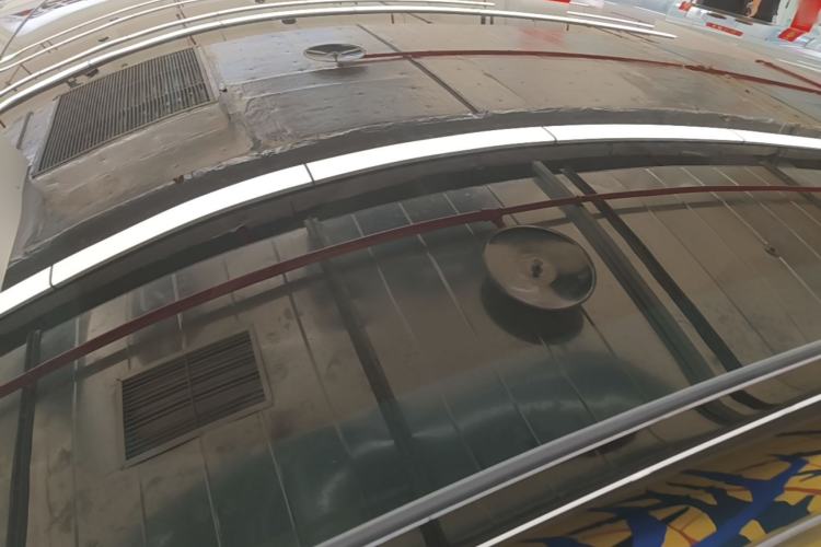 Used Tesla Model Y 2021 Standard Range Rear-Wheel Drive Version Roof