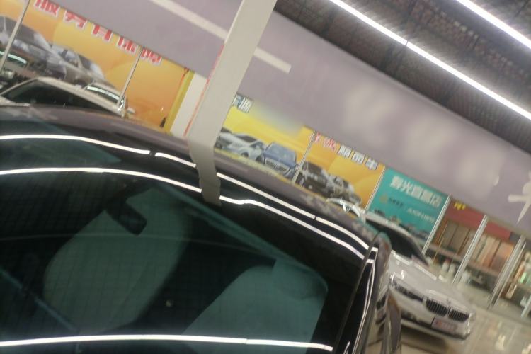 Used Tesla Model Y 2021 Standard Range Rear-Wheel Drive Version Roof