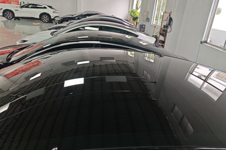 Used Tesla Model Y 2021 Standard Range Rear-Wheel Drive Version Roof