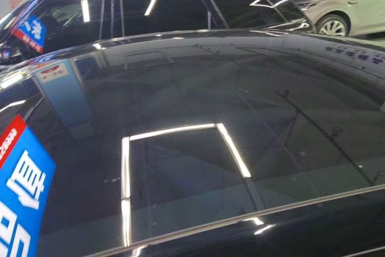 Used Tesla Model Y 2021 Long-Range All-Wheel-Drive Version 3D7 Roof