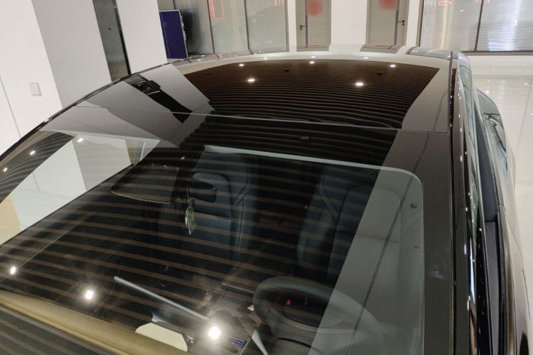 Used Tesla Model Y 2021 Standard Range Rear-Wheel Drive Version Roof