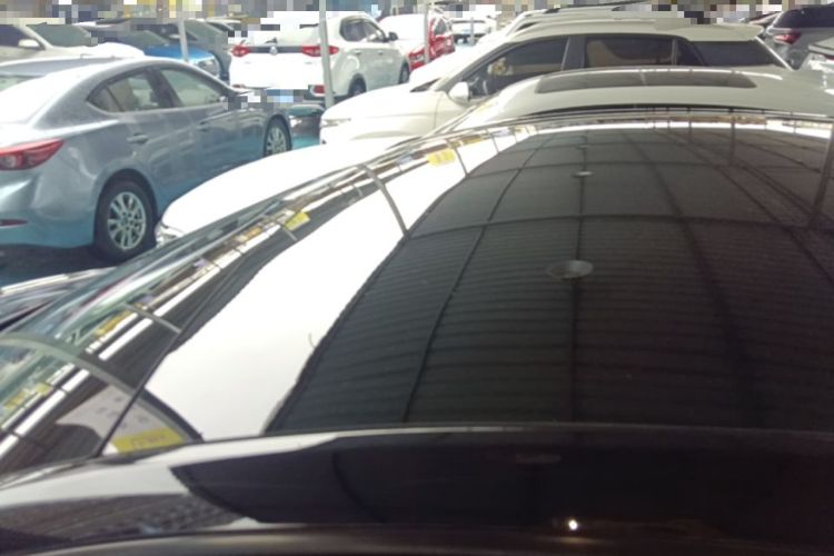 Used Tesla Model Y 2021 Standard Range Rear-Wheel Drive Version Roof