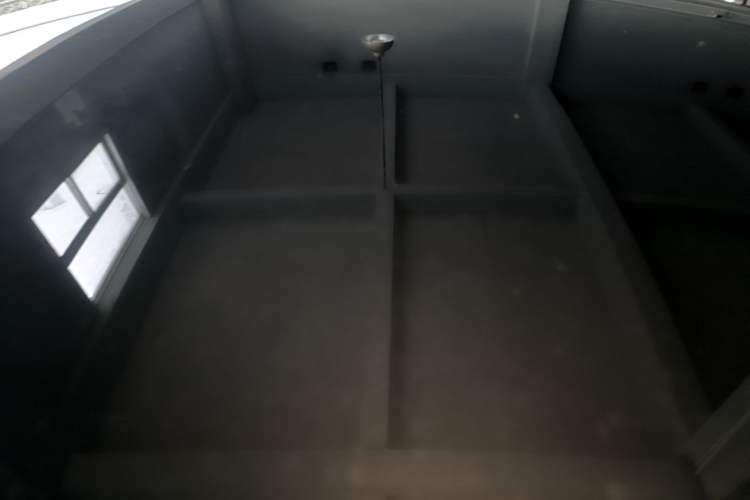 Used Tesla Model Y 2021 Standard Range Rear-Wheel Drive Version Roof