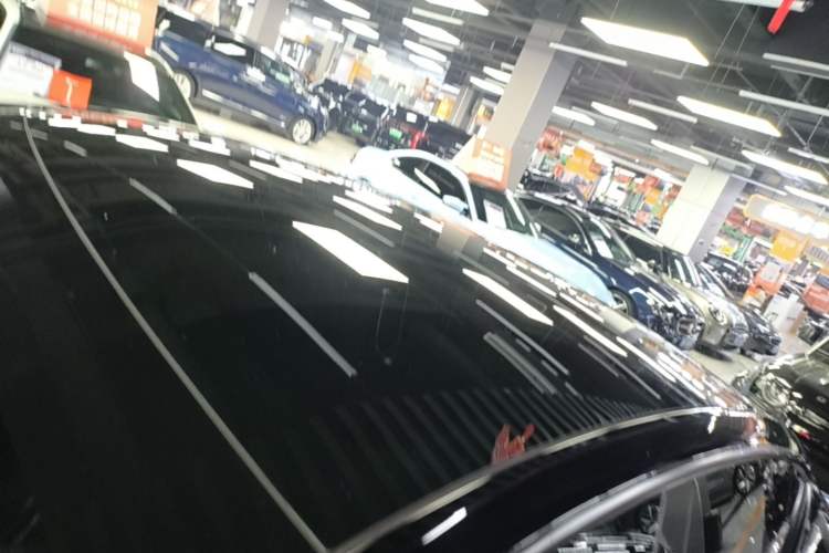 Used Tesla Model Y 2021 Long-Range All-Wheel-Drive Version 3D7 Roof