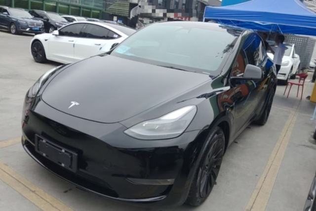Used Tesla Model Y 2021 Long-Range All-Wheel-Drive Version 3D7