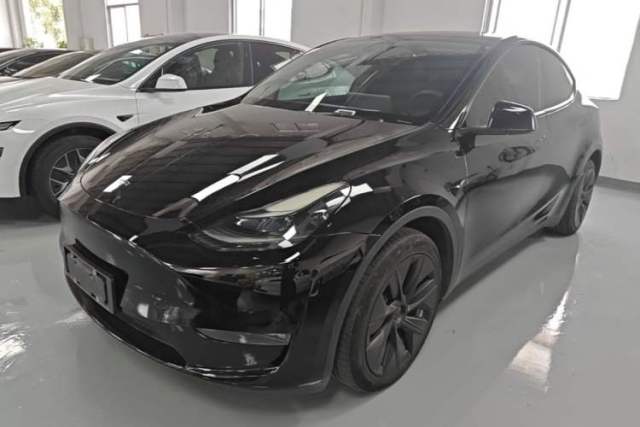 Used Tesla Model Y 2021 Long-Range All-Wheel-Drive Version