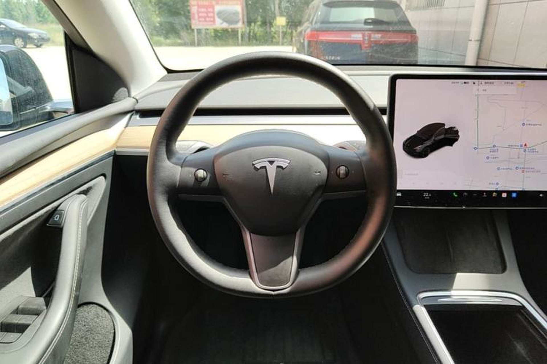 Used Tesla Model Y 2021 Standard Range Rear-Wheel Drive Version Steering Wheel