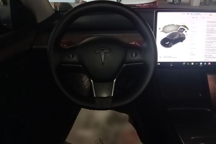 Used Tesla Model Y 2021 Long-Range All-Wheel-Drive Version 3D7 Steering Wheel