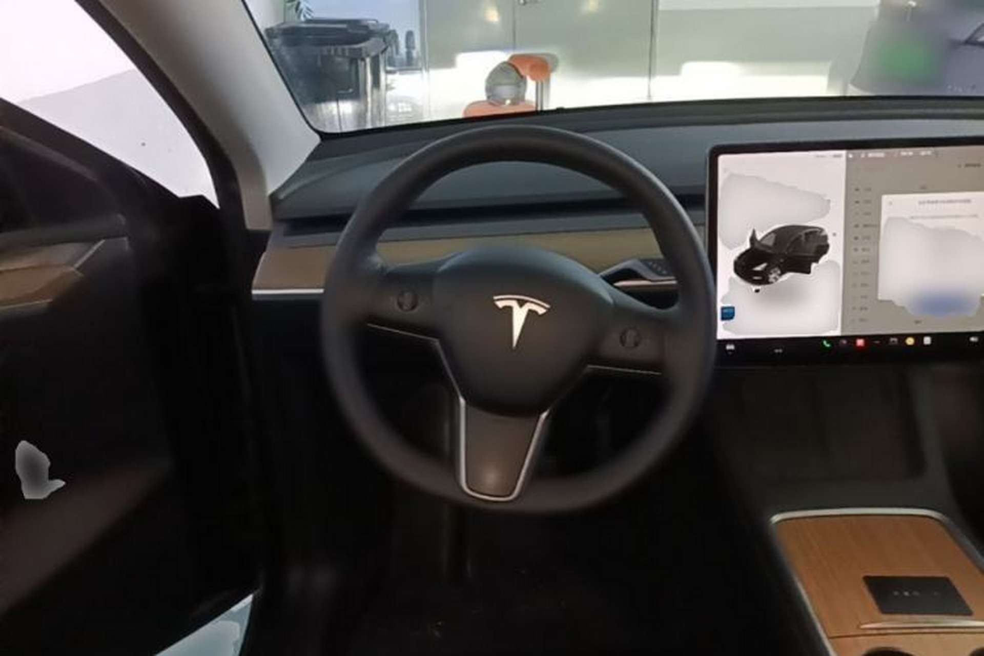 Used Tesla Model Y 2021 Standard Range Rear-Wheel Drive Version Steering Wheel