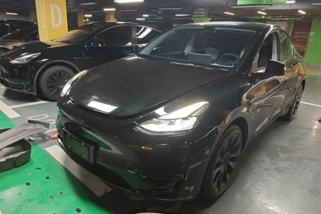 Used Tesla Model Y 2021 Standard Range Rear-Wheel Drive Version