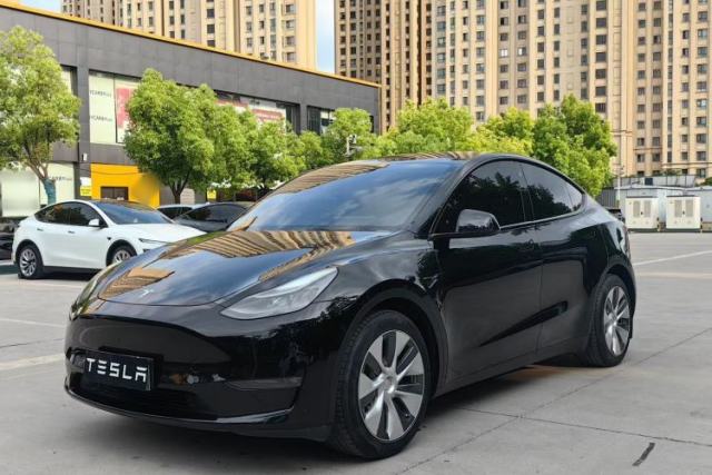 Used Tesla Model Y 2021 Standard Range Rear-Wheel Drive Version