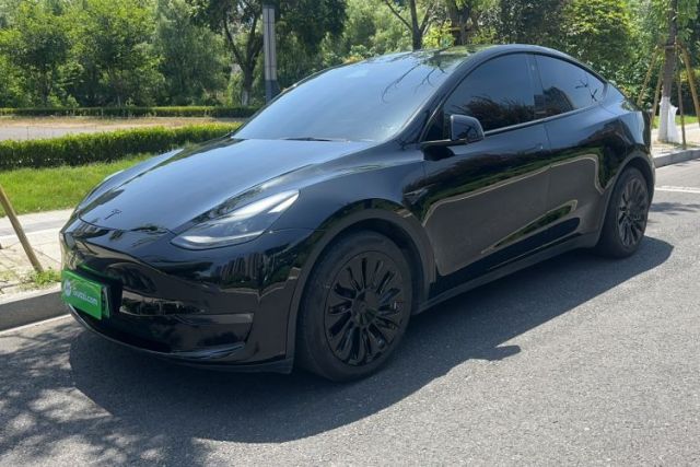 Used Tesla Model Y 2021 Standard Range Rear-Wheel Drive Version