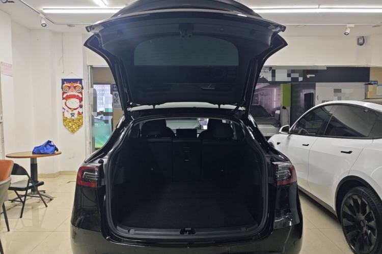 Used Tesla Model Y 2021 Performance High-Performance All-Wheel-Drive Version Trunk