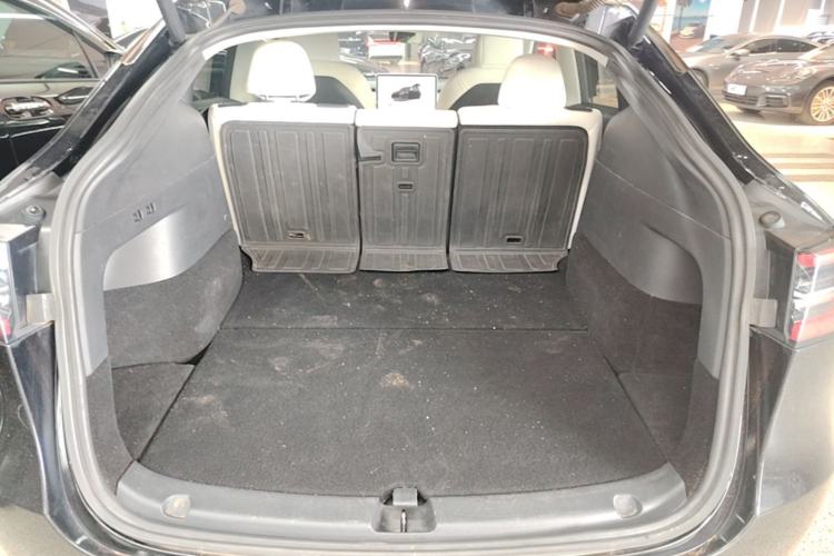 Used Tesla Model Y 2021 Performance High-Performance All-Wheel-Drive Version Trunk