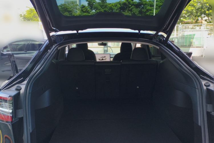 Used Tesla Model Y 2021 Performance High-Performance All-Wheel-Drive Version Trunk