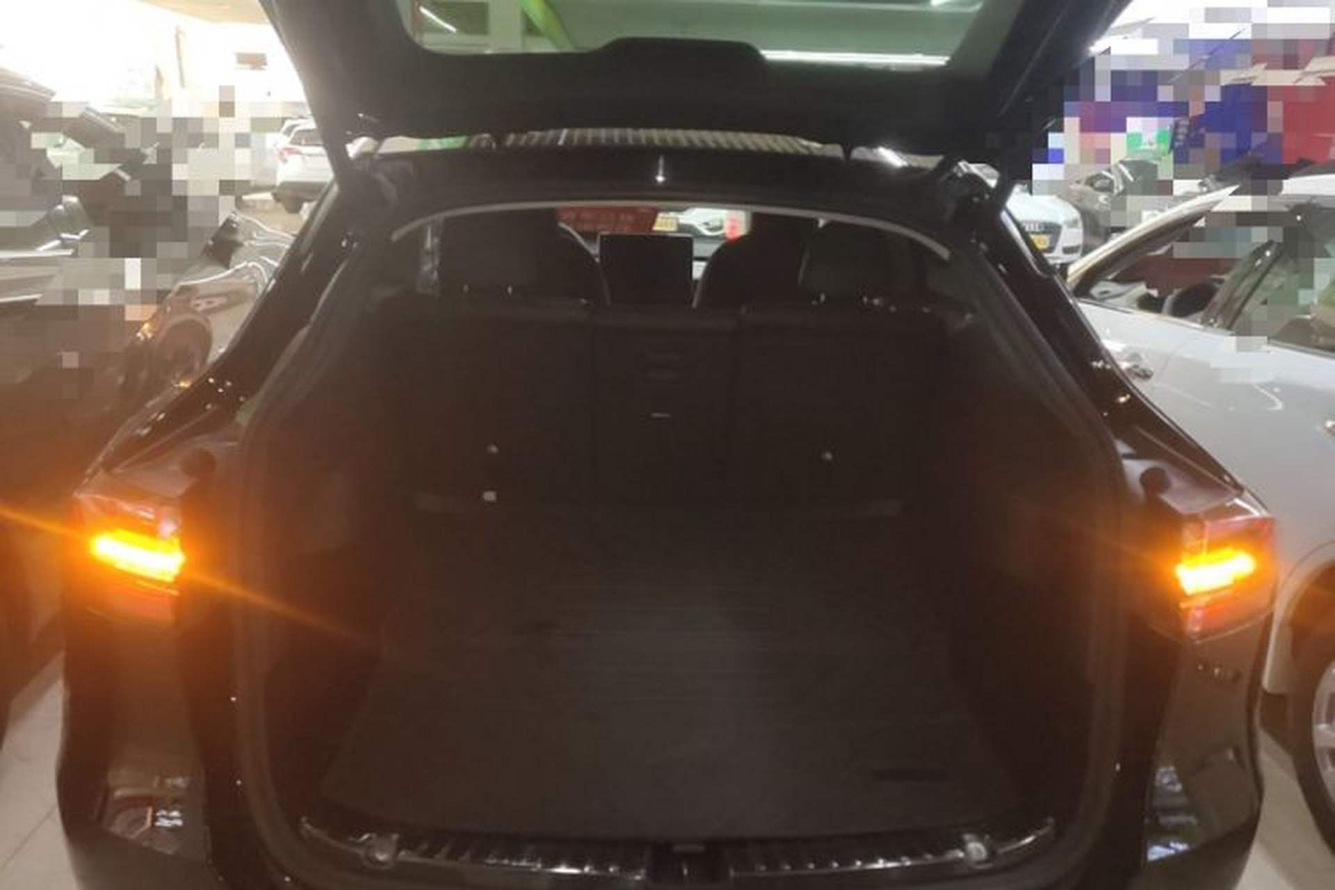 Used Tesla Model Y 2021 Standard Range Rear-Wheel Drive Version Trunk