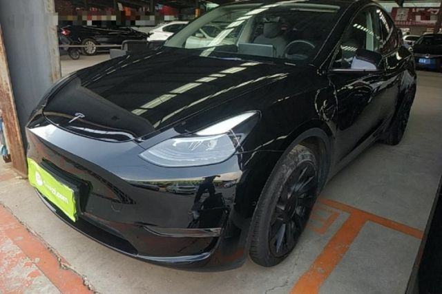 Used Tesla Model Y 2021 Standard Range Rear-Wheel Drive Version