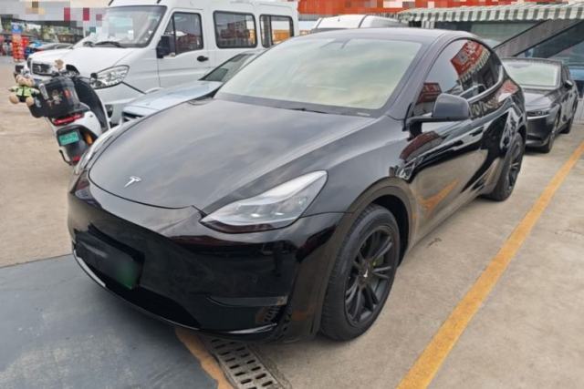 Used Tesla Model Y 2021 Standard Range Rear-Wheel Drive Version