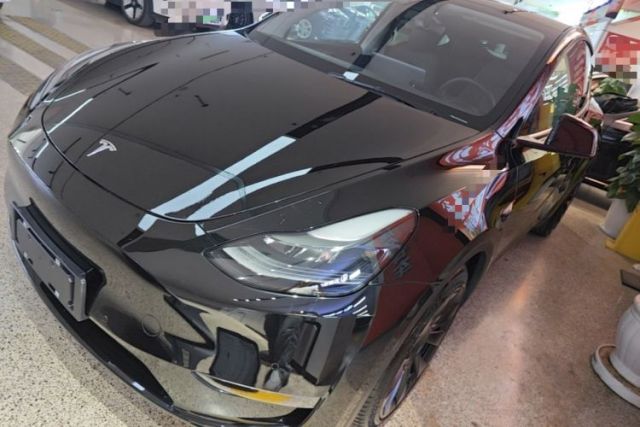 Used Tesla Model Y 2021 Standard Range Rear-Wheel Drive Version