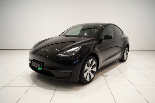 Tesla Model Y 2021 Long-Range All-Wheel-Drive Version 3D7 с пробегом
