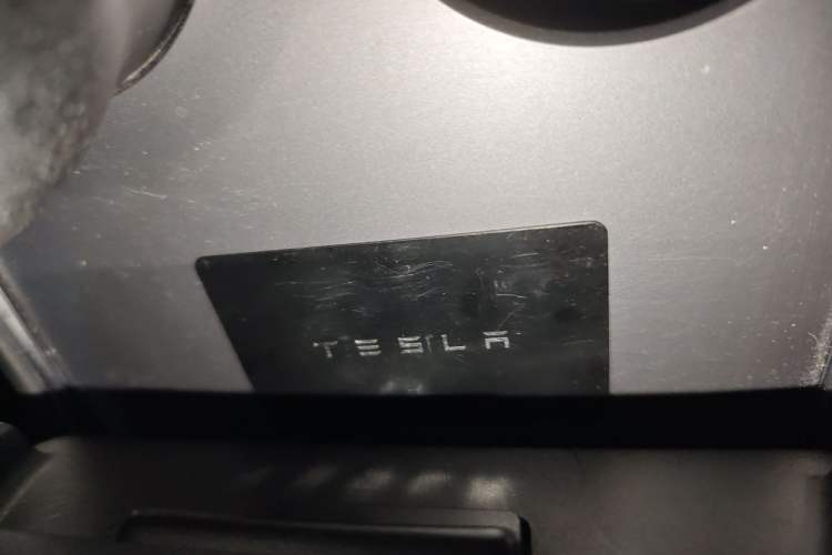 Used Tesla Model Y 2021 Standard Range Rear-Wheel Drive Version Vehicle Key