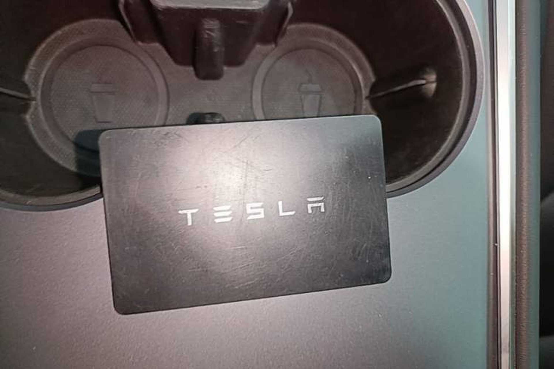 Used Tesla Model Y 2021 Standard Range Rear-Wheel Drive Version Vehicle Key