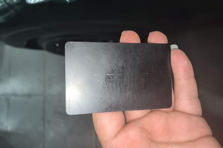 Used Tesla Model Y 2021 Standard Range Rear-Wheel Drive Version Vehicle Key