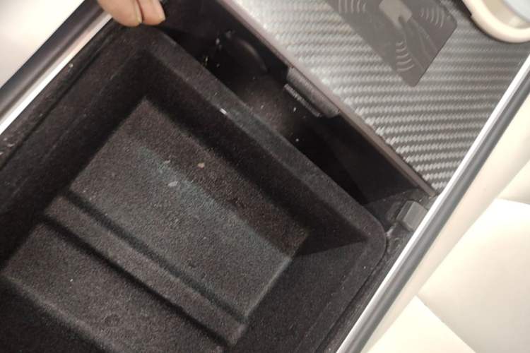 Used Tesla Model Y 2021 Performance High-Performance All-Wheel-Drive Version Vehicle Key